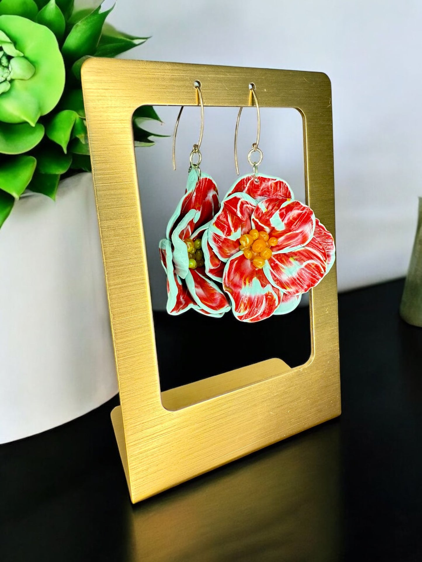 Dahlia Dangles