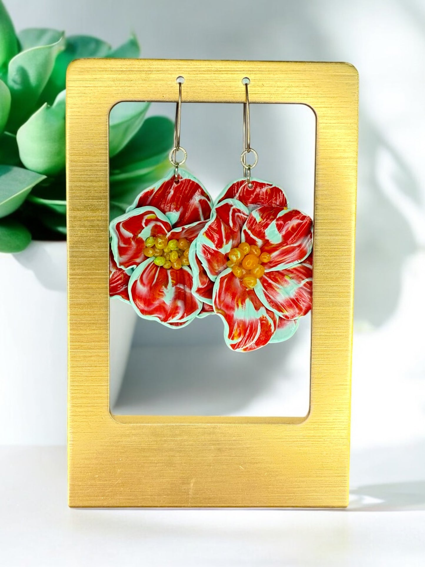Dahlia Dangles