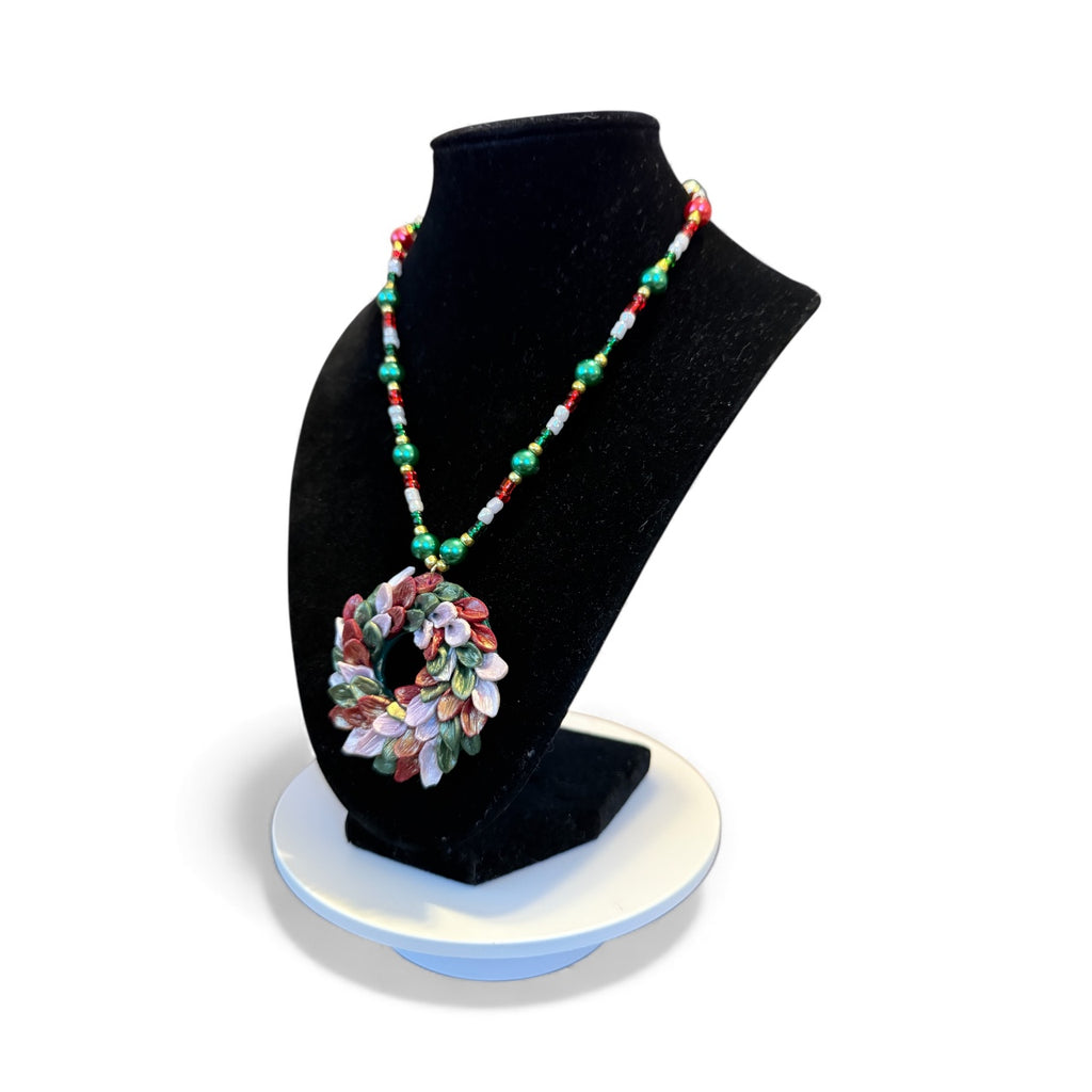 Holiday Spirit Necklace