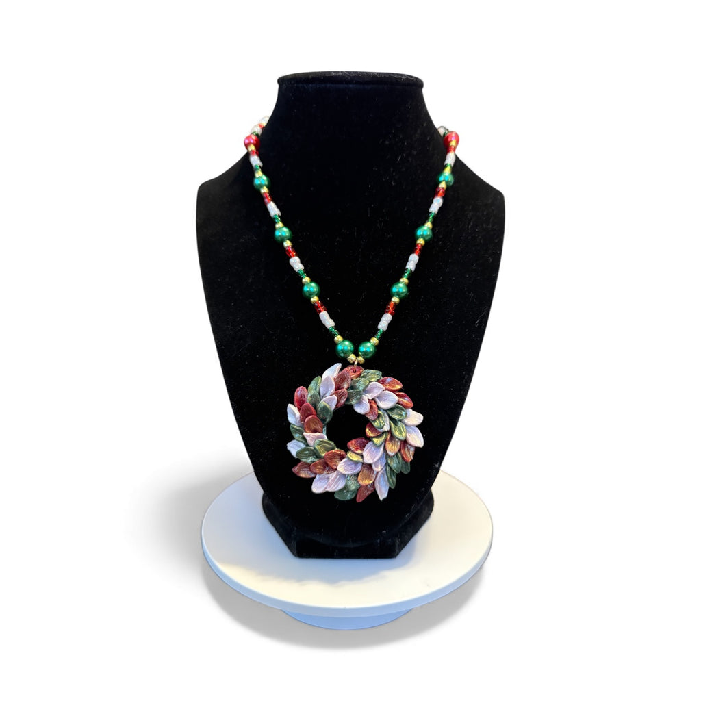 Holiday Spirit Necklace