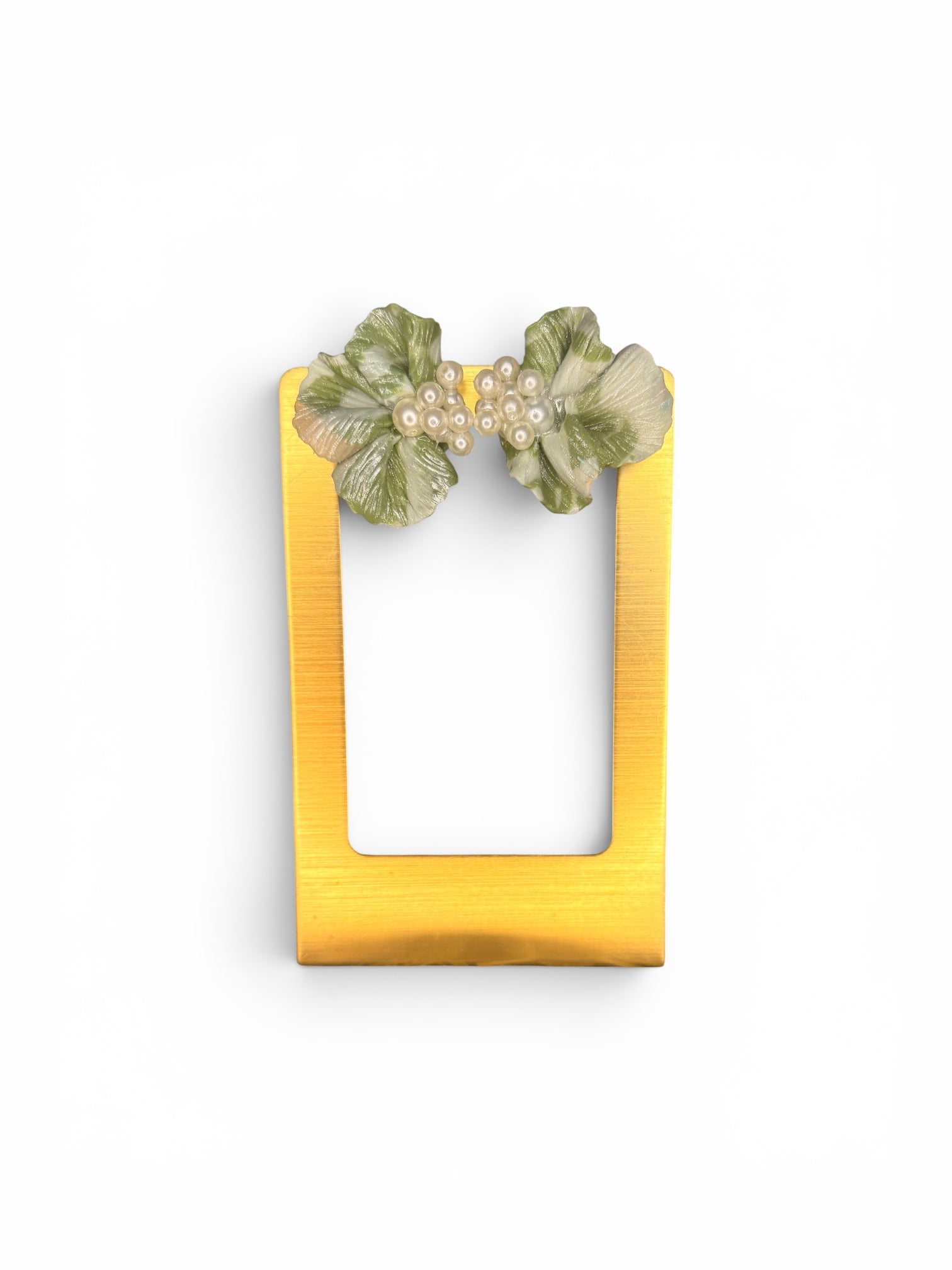 Pearl Garden Elegance Earrings