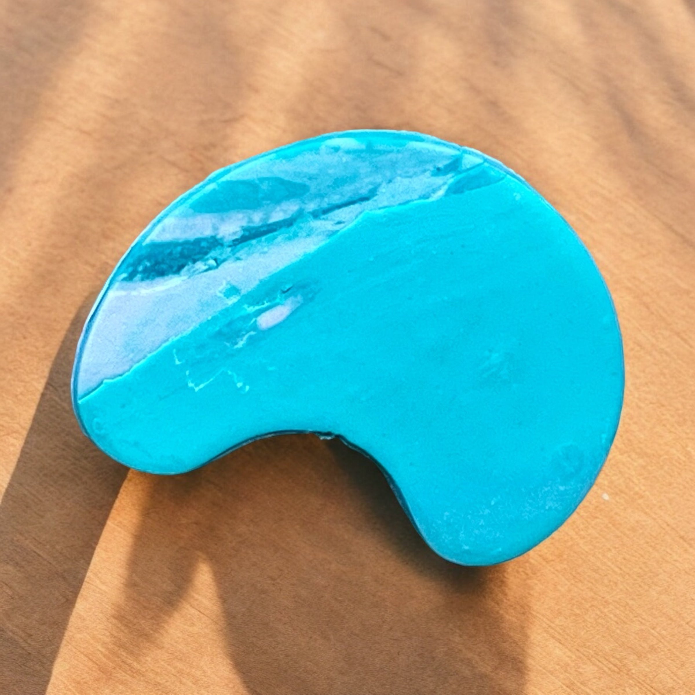 Swirl with Green Studs