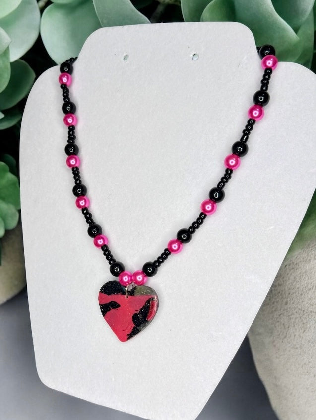 Bold Heart Camo Necklace