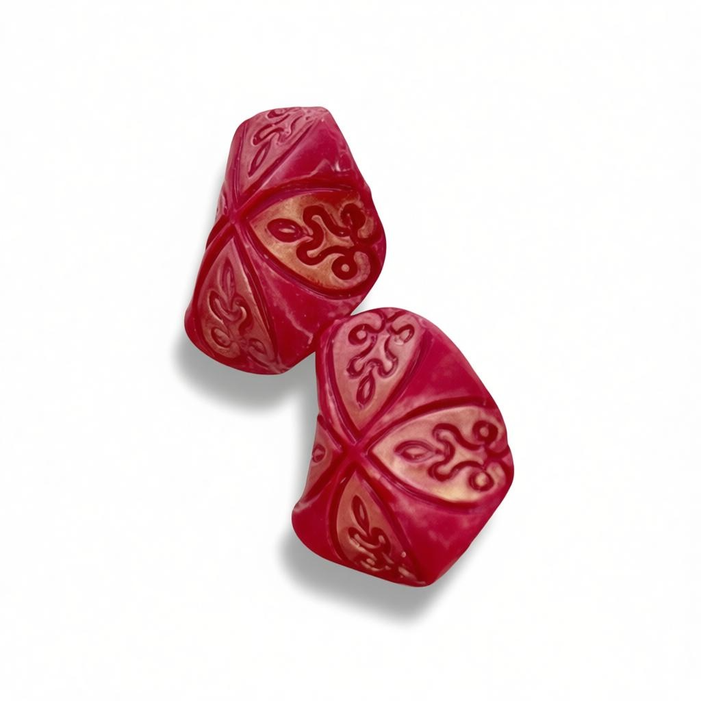 Redness Studs