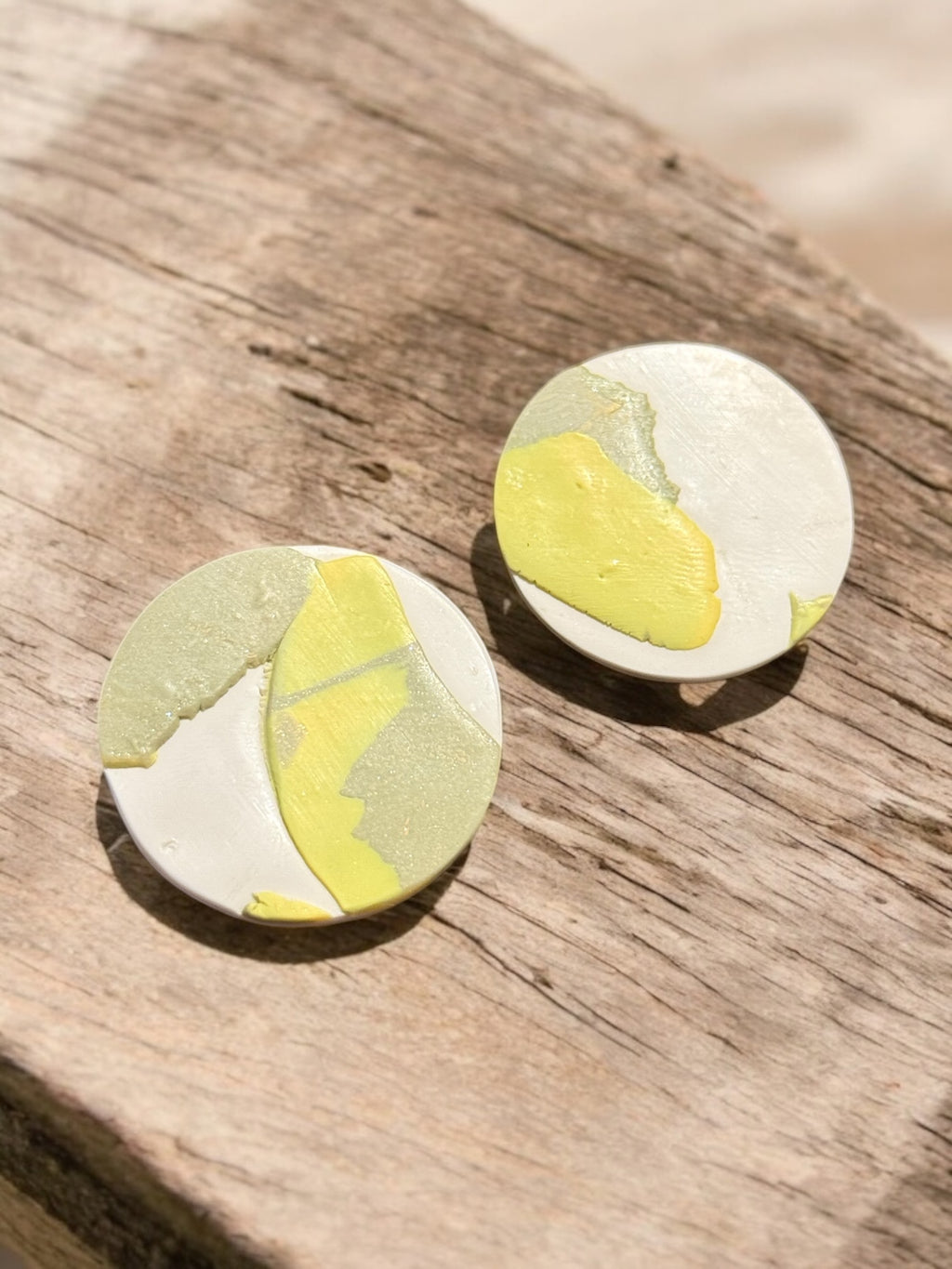 Gray Me Up In Yellow Studs