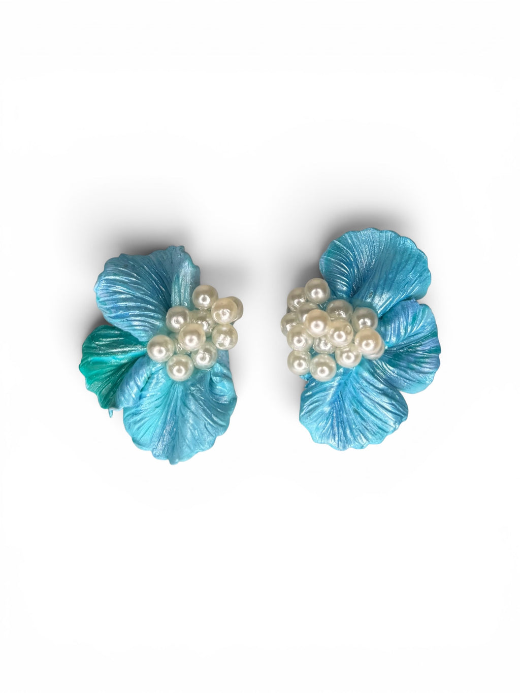 Azure Pearl Blossoms Earrings