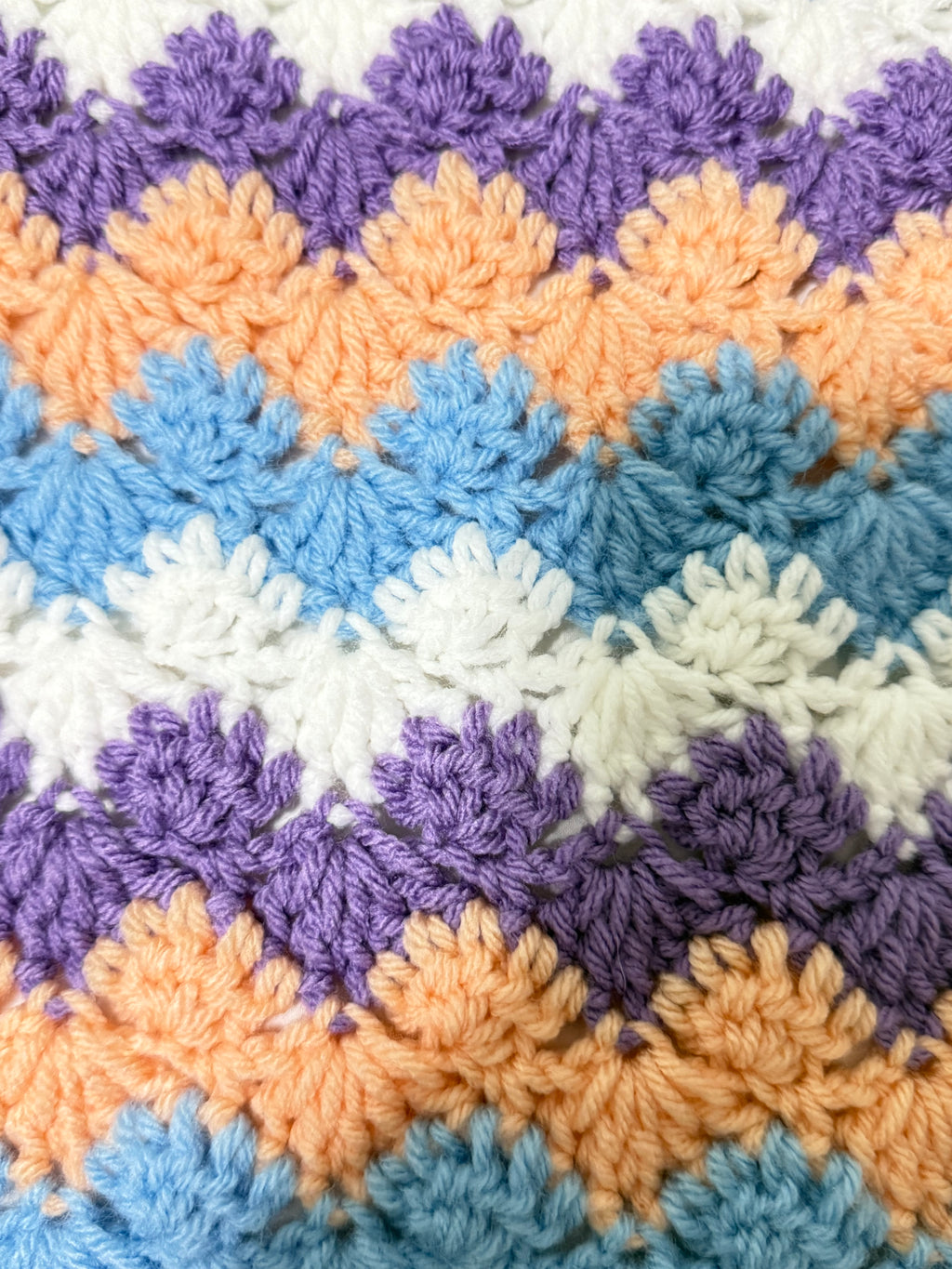 Pastel Shell Crochet Blanket – Full Size