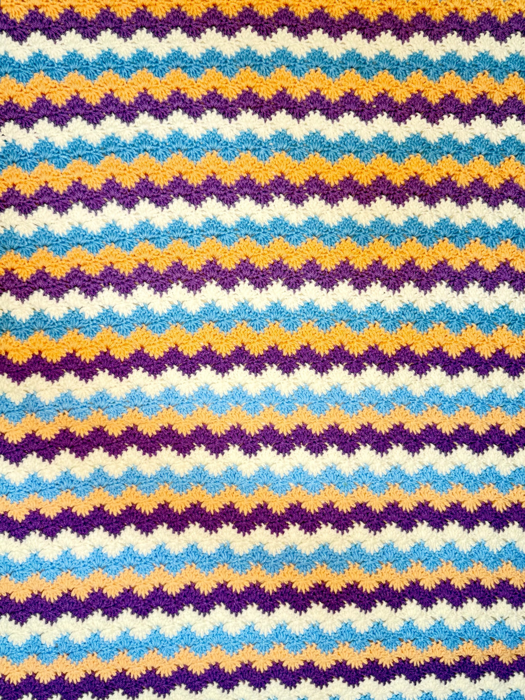 Pastel Shell Crochet Blanket – Full Size