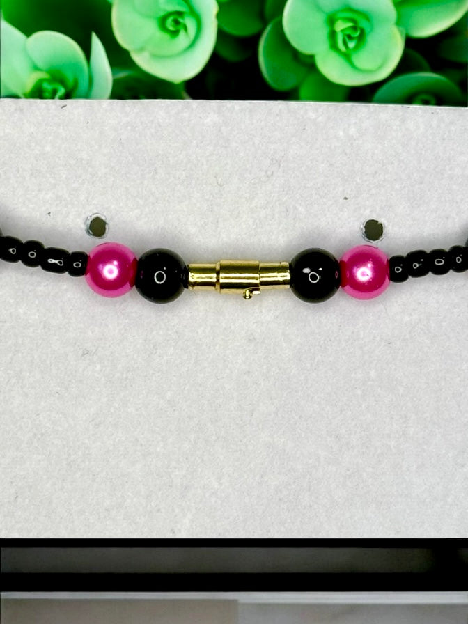 Bold Heart Camo Necklace