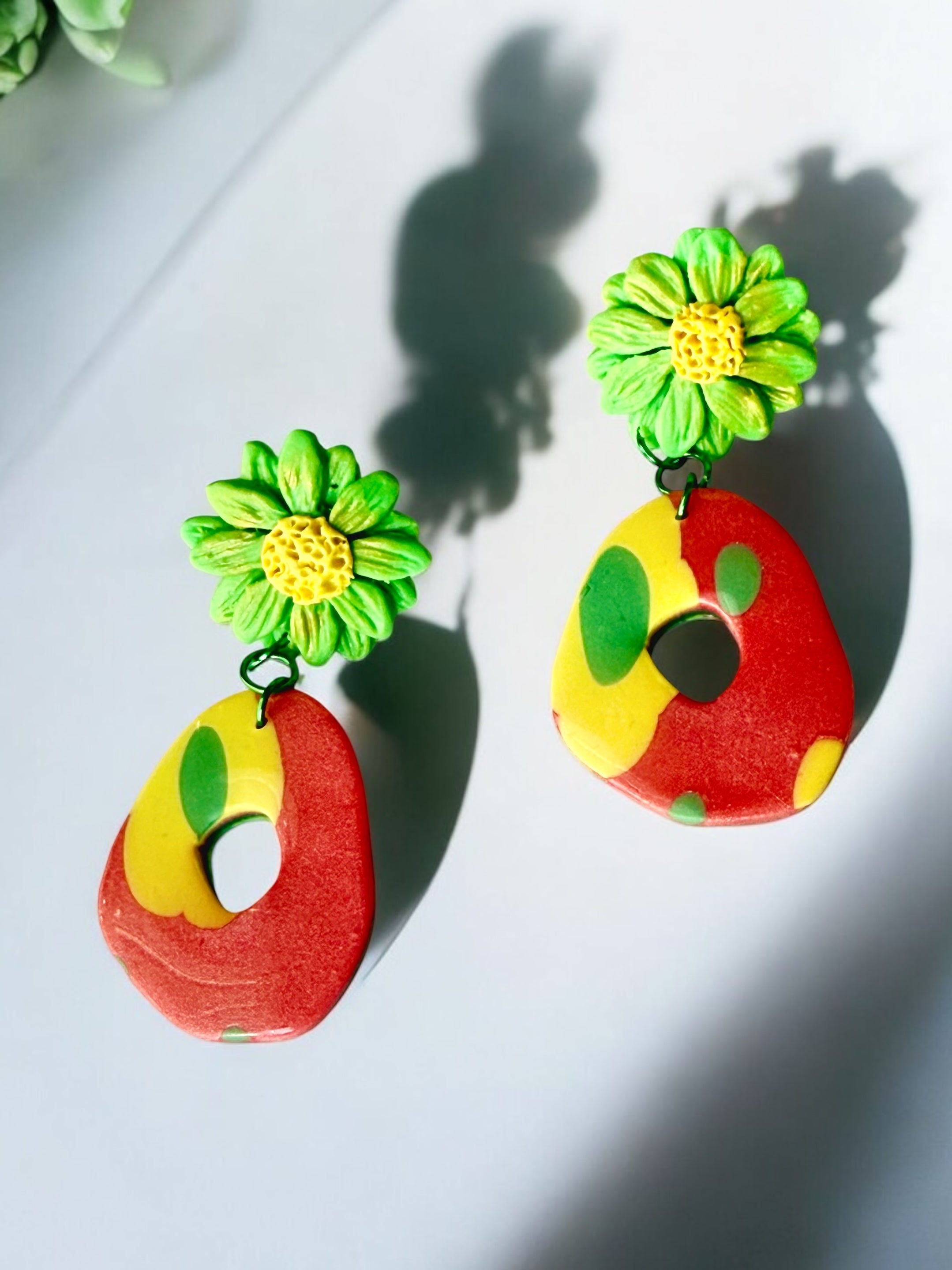 Daisy Earrings