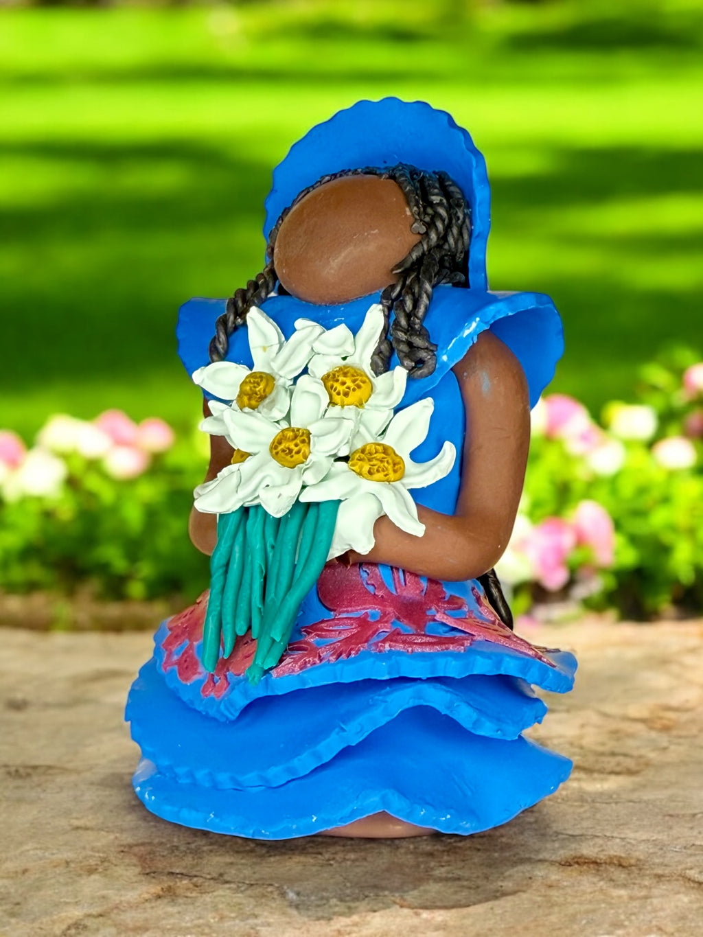 Muñecas Limé: Dominican Faceless Dolls– A Tribute to the Diversity of Dominican Women