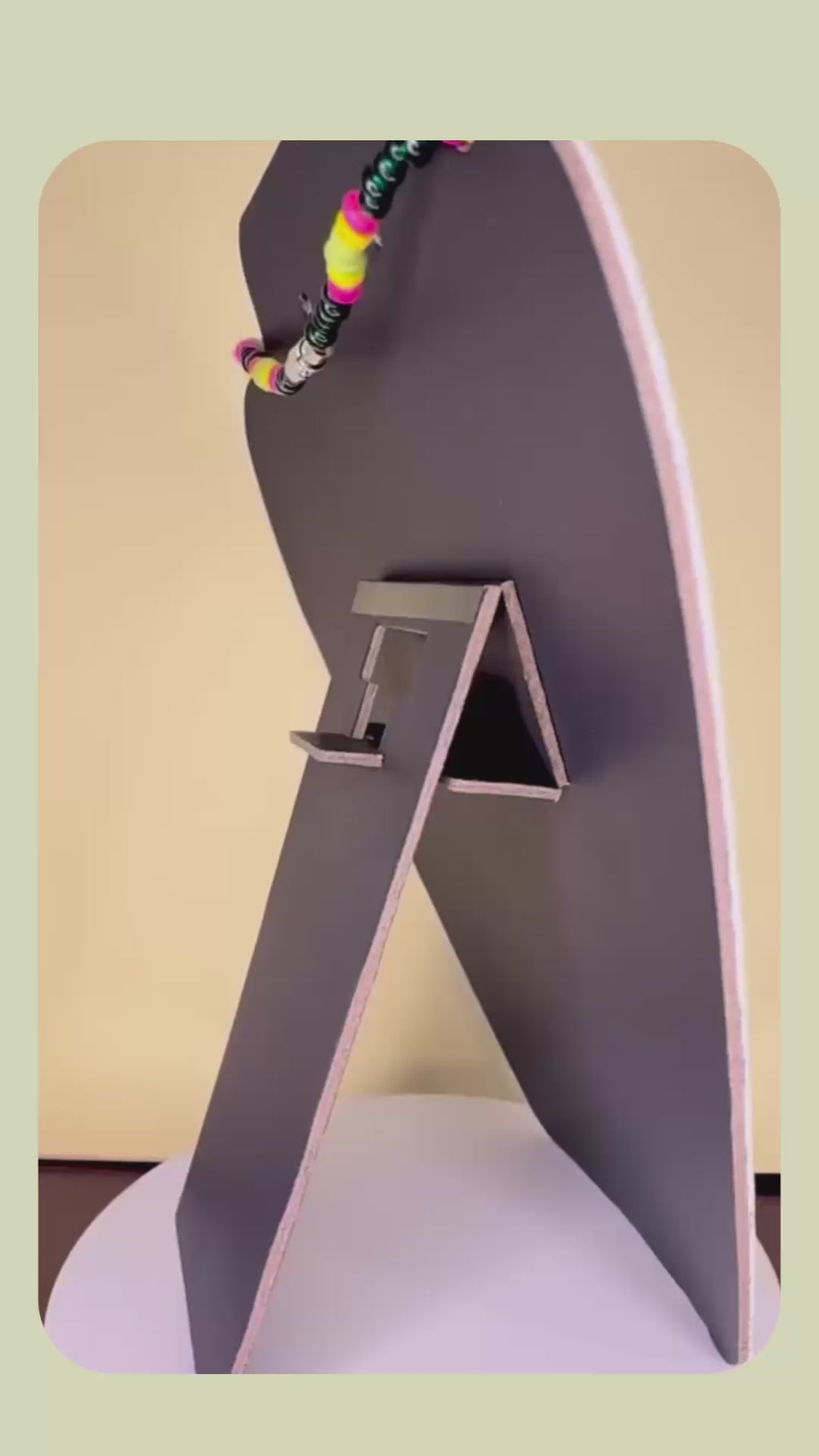 Daisy Beaded Necklace