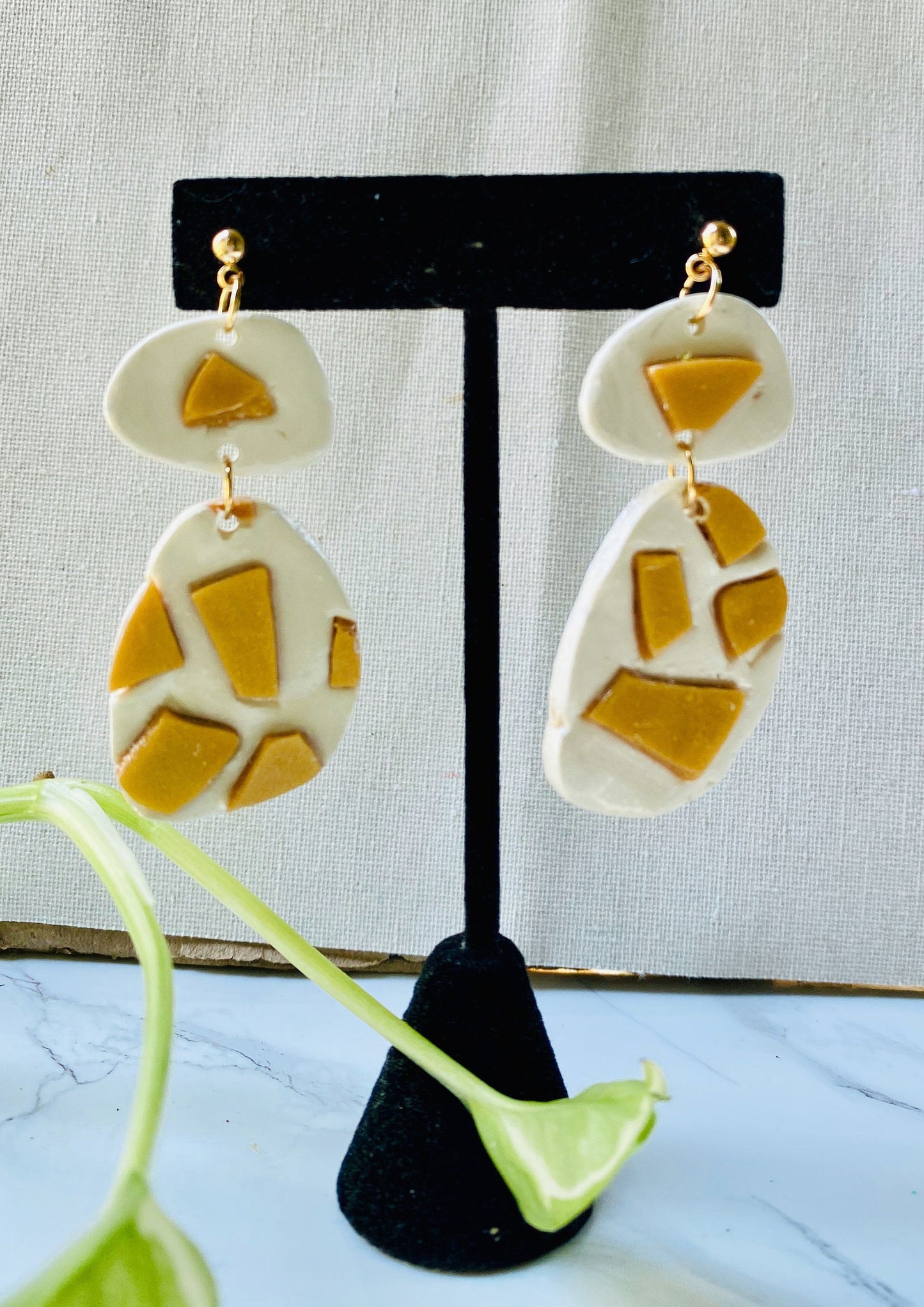 Pendientes Piedras Oro