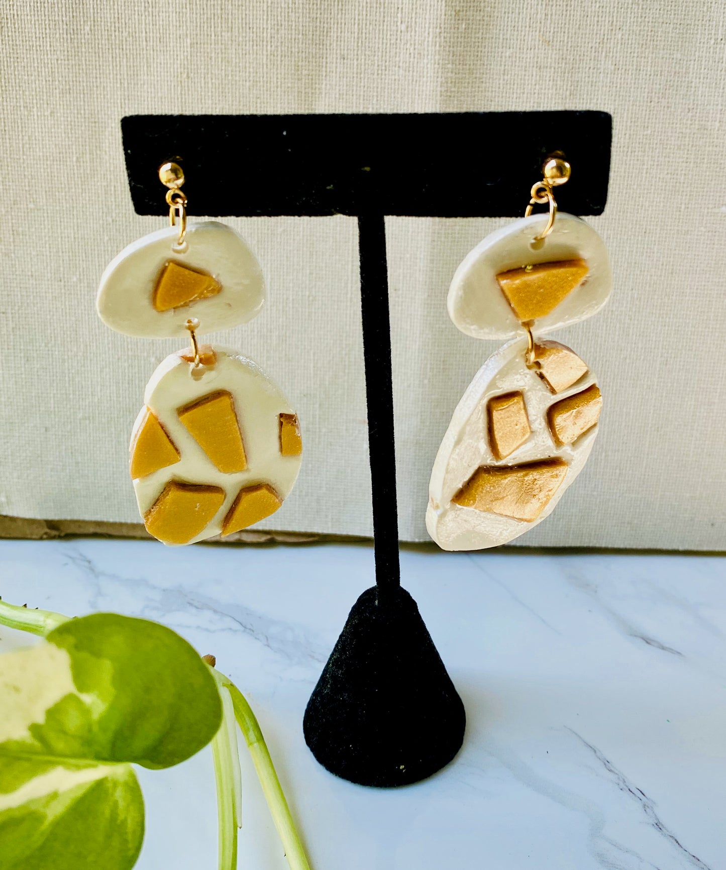 Pendientes Piedras Oro